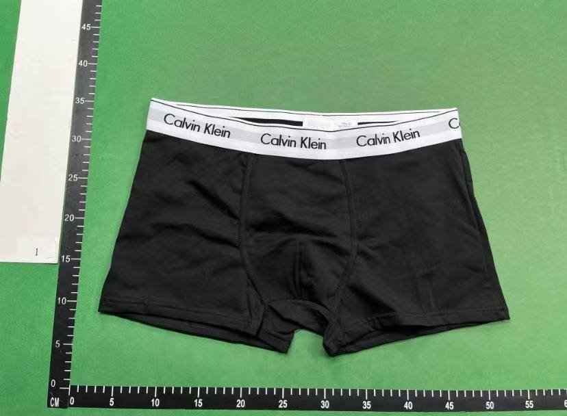  Calvin Klein Boxers